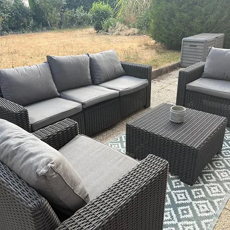 Rdc Avec Terrasse Et Parking Privé Appartement Saint-Die-des-Vosges